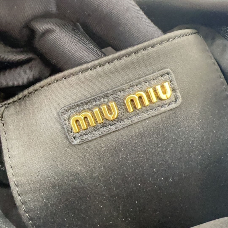 MIU MIU Bucket Bags